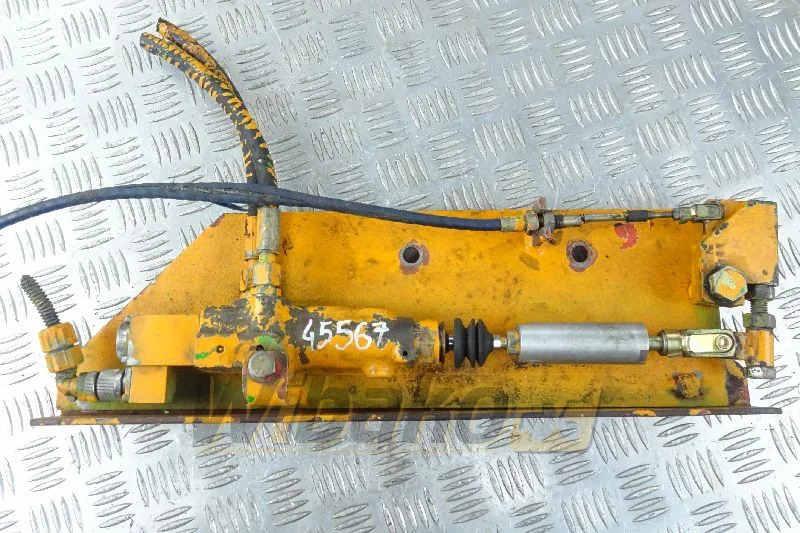 Linde CEA-06/02 67534105064 - Motor e peças por Máquina de construção: foto 1 Linde CEA-06/02 67534105064 - Motor e peças por Máquina de construção: foto 1