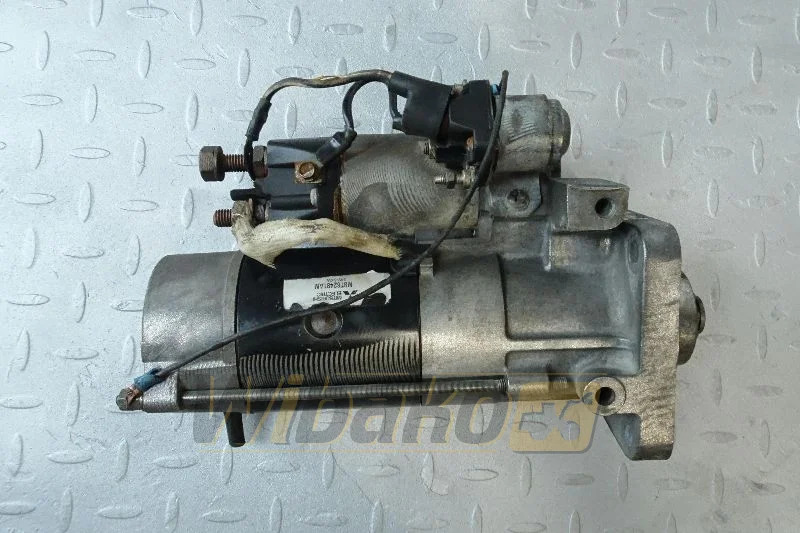Mitsubishi M8T62481AM - Motor de arranque por Máquina de construção: foto 1 Mitsubishi M8T62481AM - Motor de arranque por Máquina de construção: foto 1