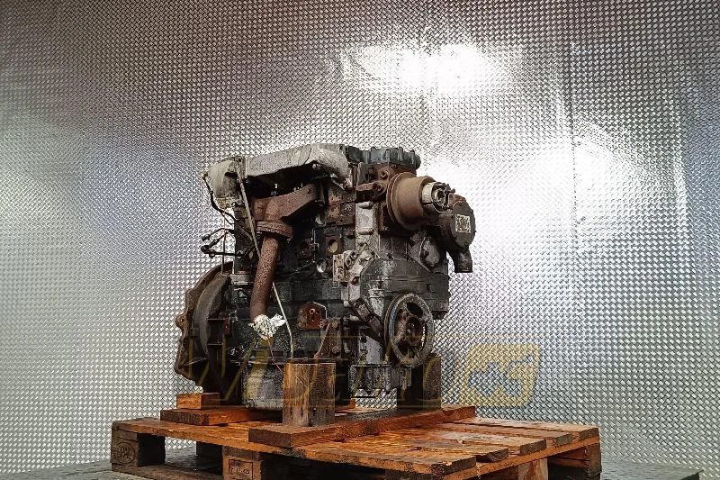 Perkins 1004-4 AA - Motor por Máquina de construção: foto 2 Perkins 1004-4 AA - Motor por Máquina de construção: foto 2