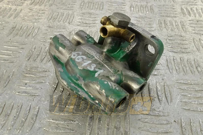 Perkins 2656F802 - Filtro de combustível por Máquina de construção: foto 1 Perkins 2656F802 - Filtro de combustível por Máquina de construção: foto 1