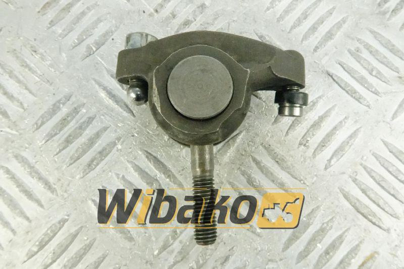 Rocker arm Cummins 3942748 - Cabeça do motor por Máquina de construção: foto 1 Rocker arm Cummins 3942748 - Cabeça do motor por Máquina de construção: foto 1