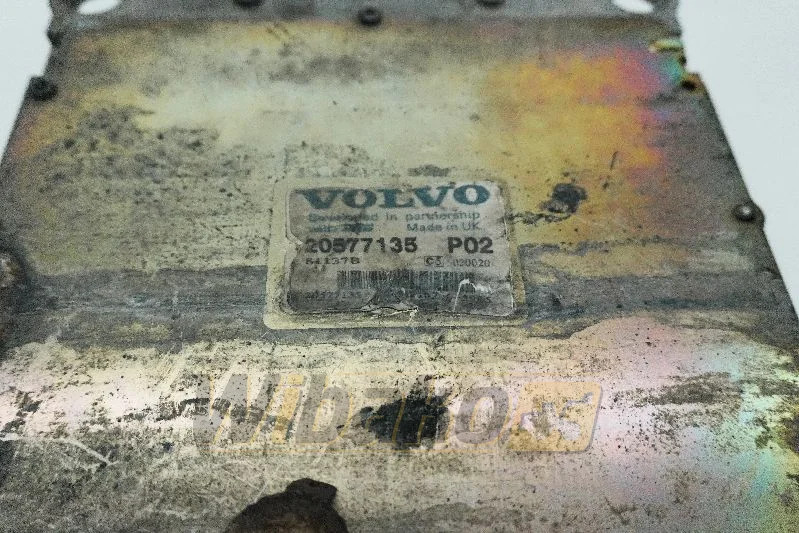 Volvo 20577135 P02 - Centralina electrónica por Máquina de construção: foto 2 Volvo 20577135 P02 - Centralina electrónica por Máquina de construção: foto 2