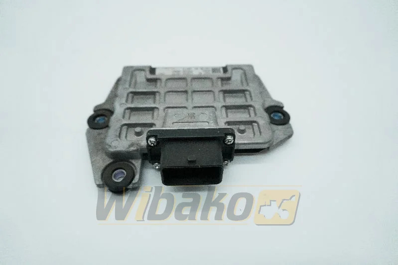 Yanmar 129938-75070 - Centralina electrónica por Máquina de construção: foto 1 Yanmar 129938-75070 - Centralina electrónica por Máquina de construção: foto 1