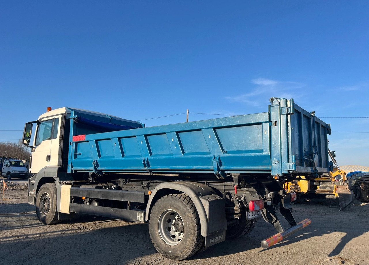 MAN TGS - Camião basculante: foto 3 MAN TGS - Camião basculante: foto 3