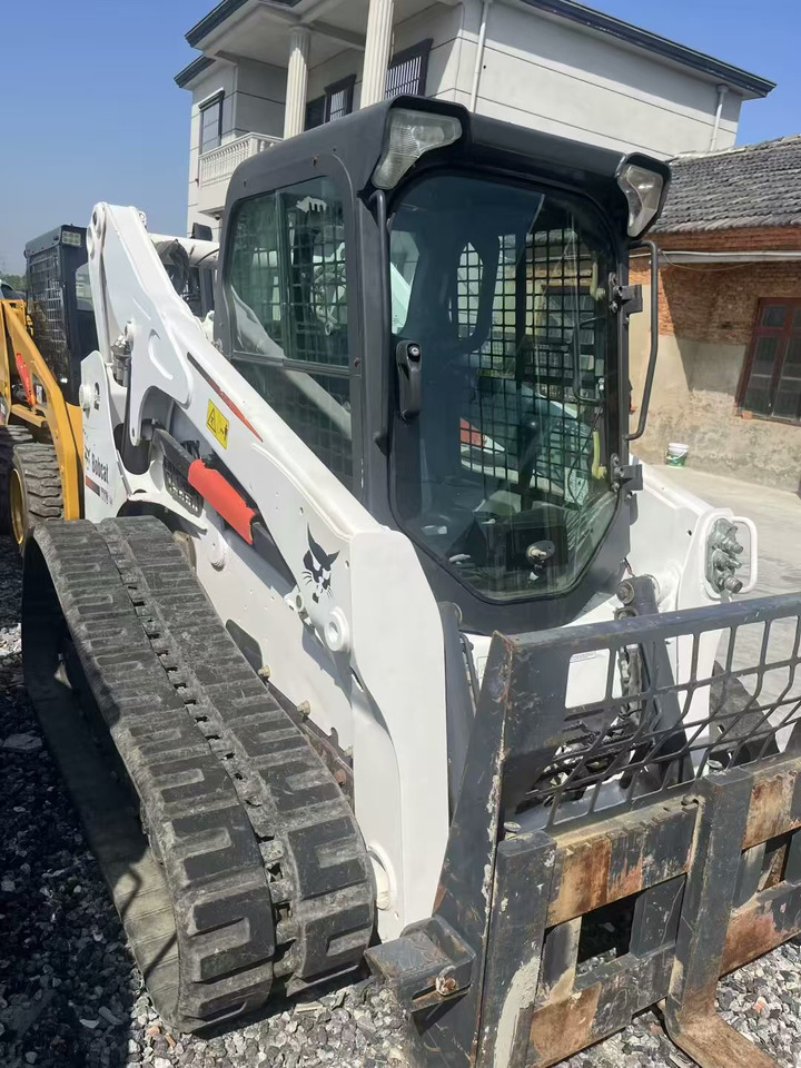 BOBCAT T770 - Plataforma de Tijera/ Plataforma de tesoura: foto 3 BOBCAT T770 - Plataforma de Tijera/ Plataforma de tesoura: foto 3
