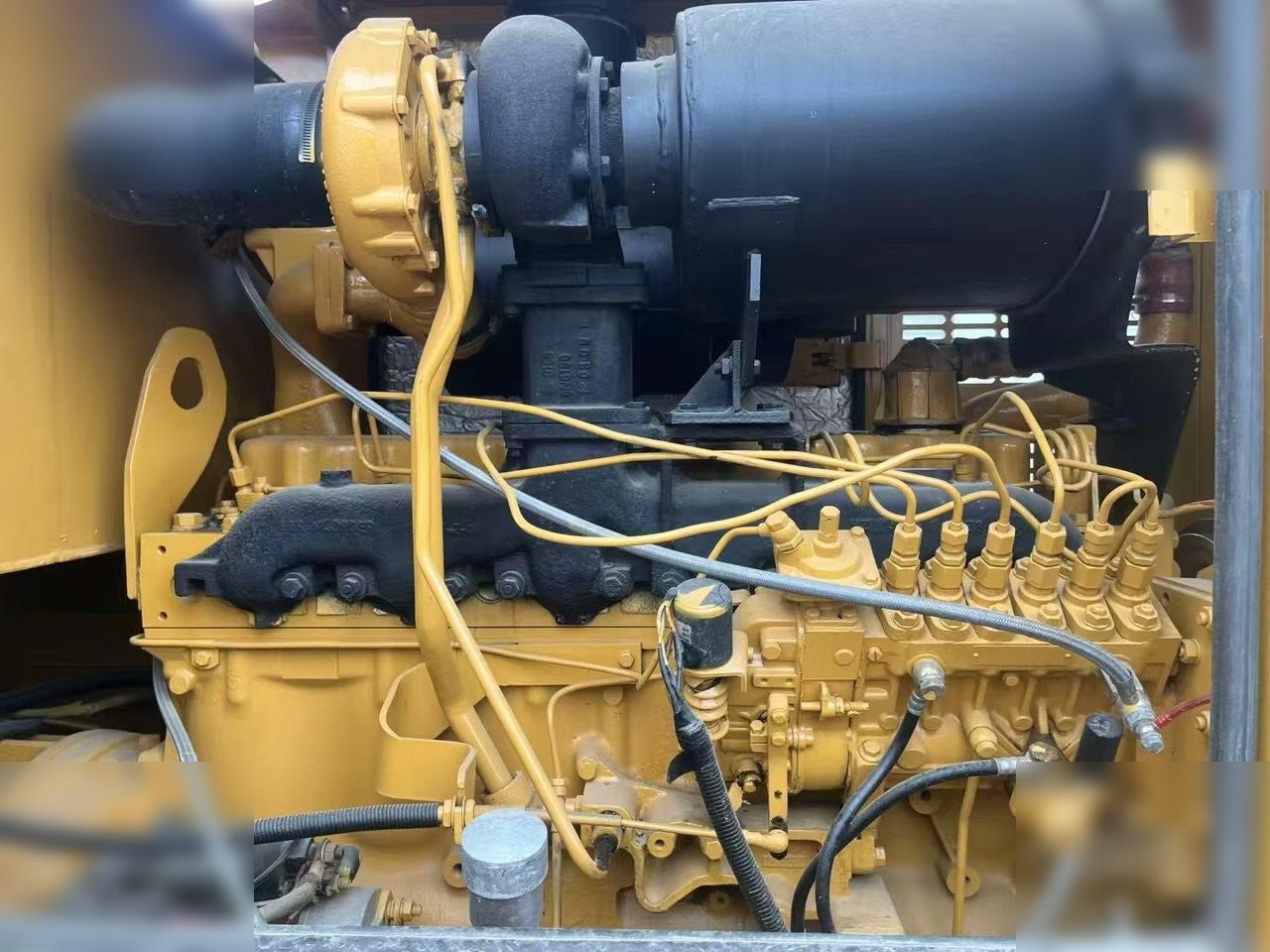 Motoniveladora CATERPILLAR 140K: foto 11 Motoniveladora CATERPILLAR 140K: foto 11