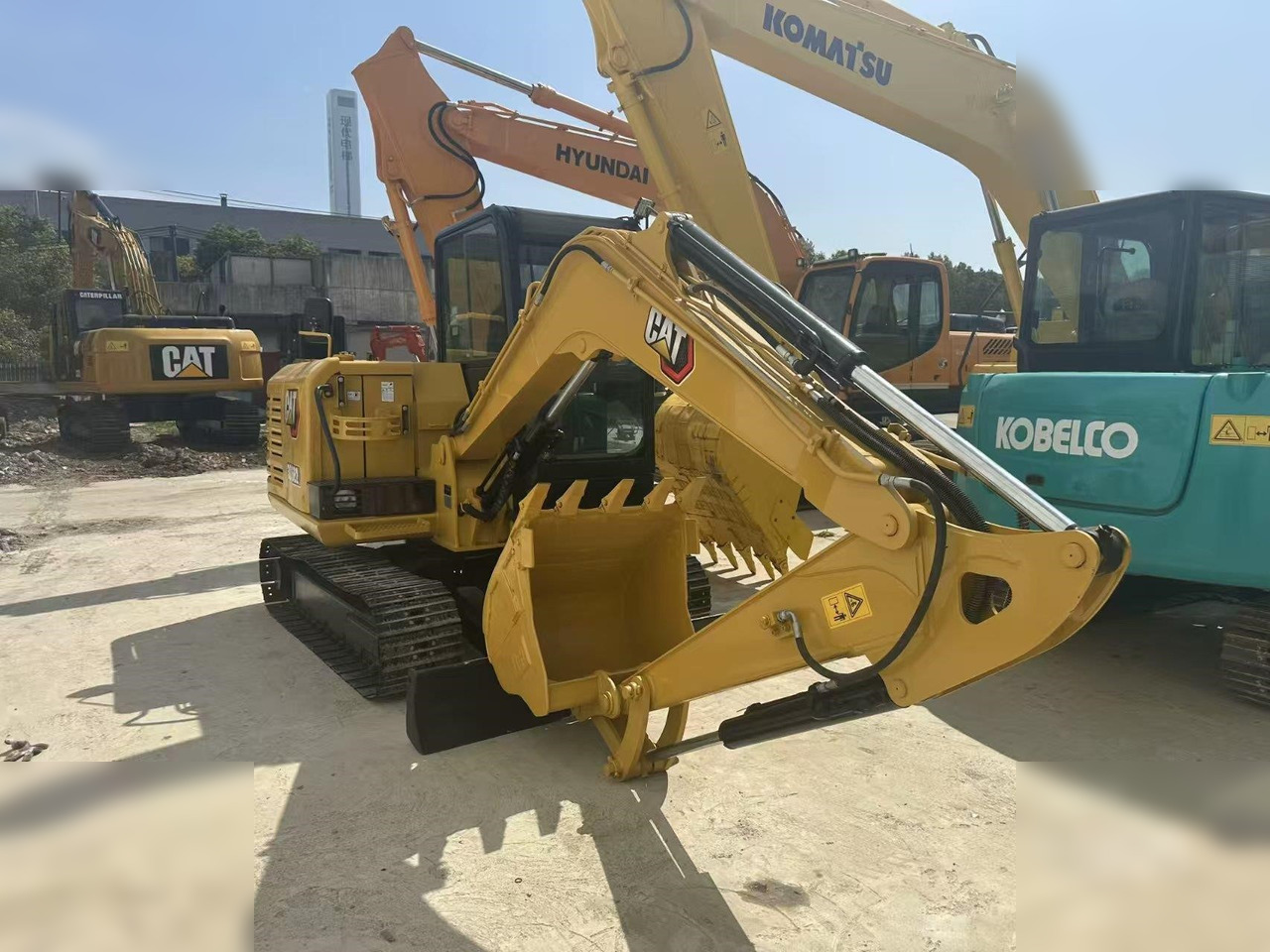 CATERPILLAR 306E2 - Escavadora de rastos: foto 5 CATERPILLAR 306E2 - Escavadora de rastos: foto 5