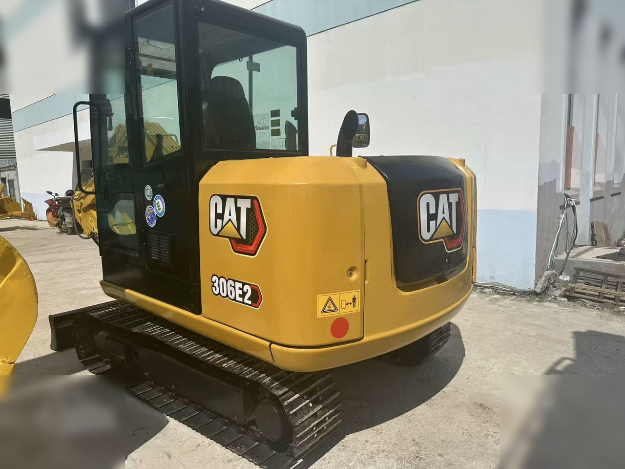 CATERPILLAR 306E2 - Escavadora de rastos: foto 4 CATERPILLAR 306E2 - Escavadora de rastos: foto 4