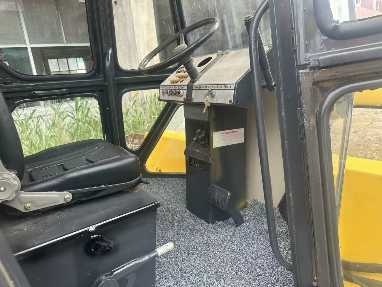 DYNAPAC CA30D - Compactador: foto 4 DYNAPAC CA30D - Compactador: foto 4