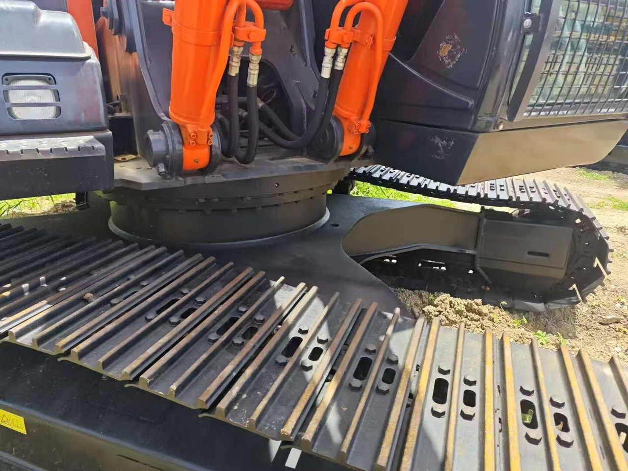 Leasing de Hitachi ZX240-3G Hitachi ZX240-3G: foto 8