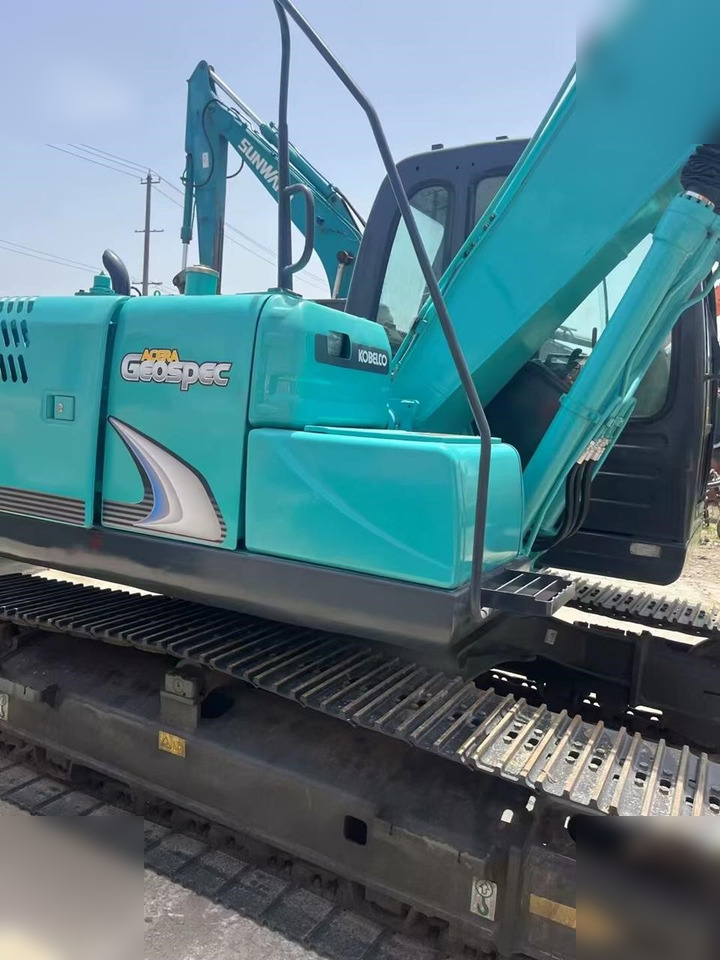 KOBELCO SK130 LC - Escavadora de rastos: foto 3 KOBELCO SK130 LC - Escavadora de rastos: foto 3