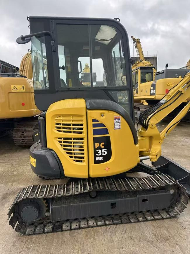 KOMATSU 35MR - Mini escavadeira: foto 3 KOMATSU 35MR - Mini escavadeira: foto 3