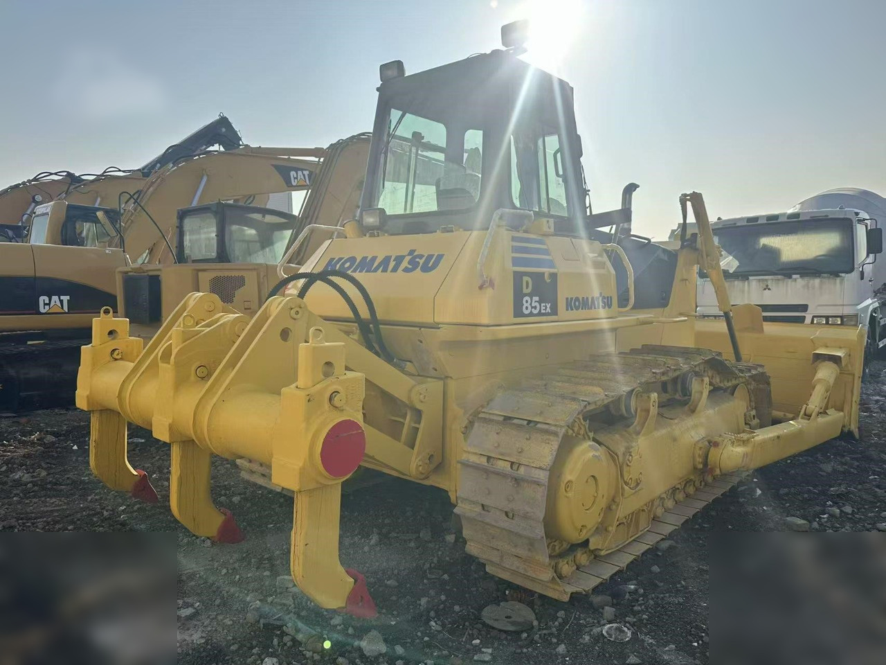 KOMATSU D85EX-18 - Buldôzer: foto 5 KOMATSU D85EX-18 - Buldôzer: foto 5
