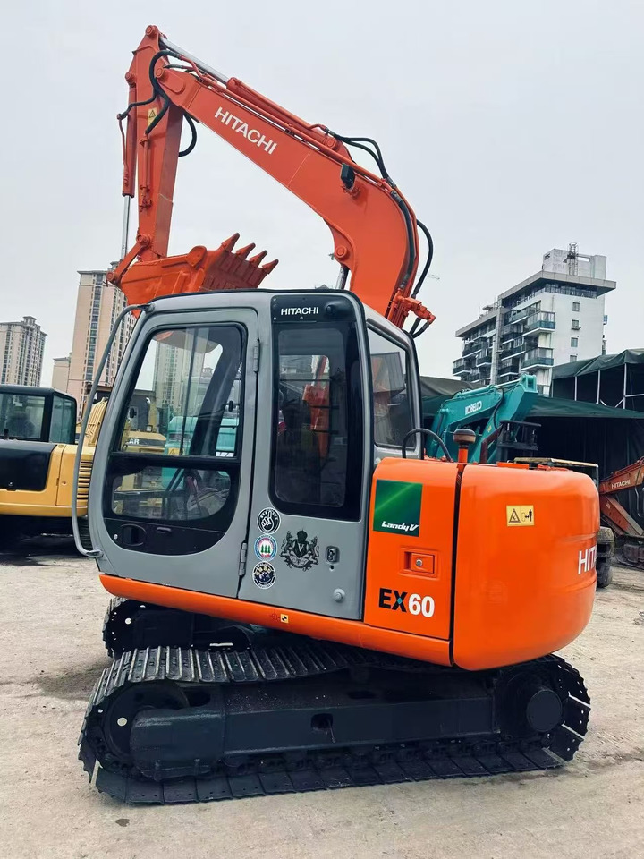 KOMATSU EX60 - Escavadora de rastos: foto 4 KOMATSU EX60 - Escavadora de rastos: foto 4