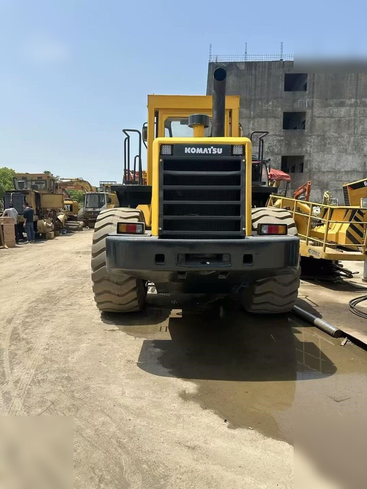 KOMATSU WA470-3 - Pá carregadora de rodas: foto 4 KOMATSU WA470-3 - Pá carregadora de rodas: foto 4