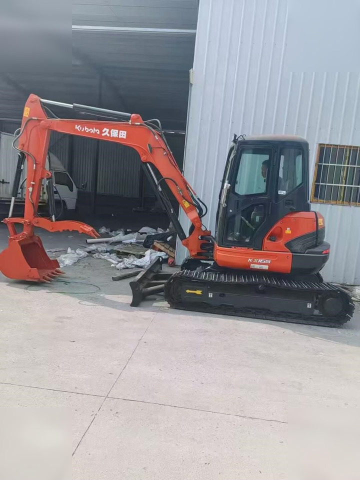 KUBOTA K-005-3 - Mini escavadeira: foto 1 KUBOTA K-005-3 - Mini escavadeira: foto 1