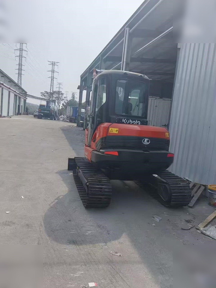 KUBOTA K-005-3 - Mini escavadeira: foto 4 KUBOTA K-005-3 - Mini escavadeira: foto 4