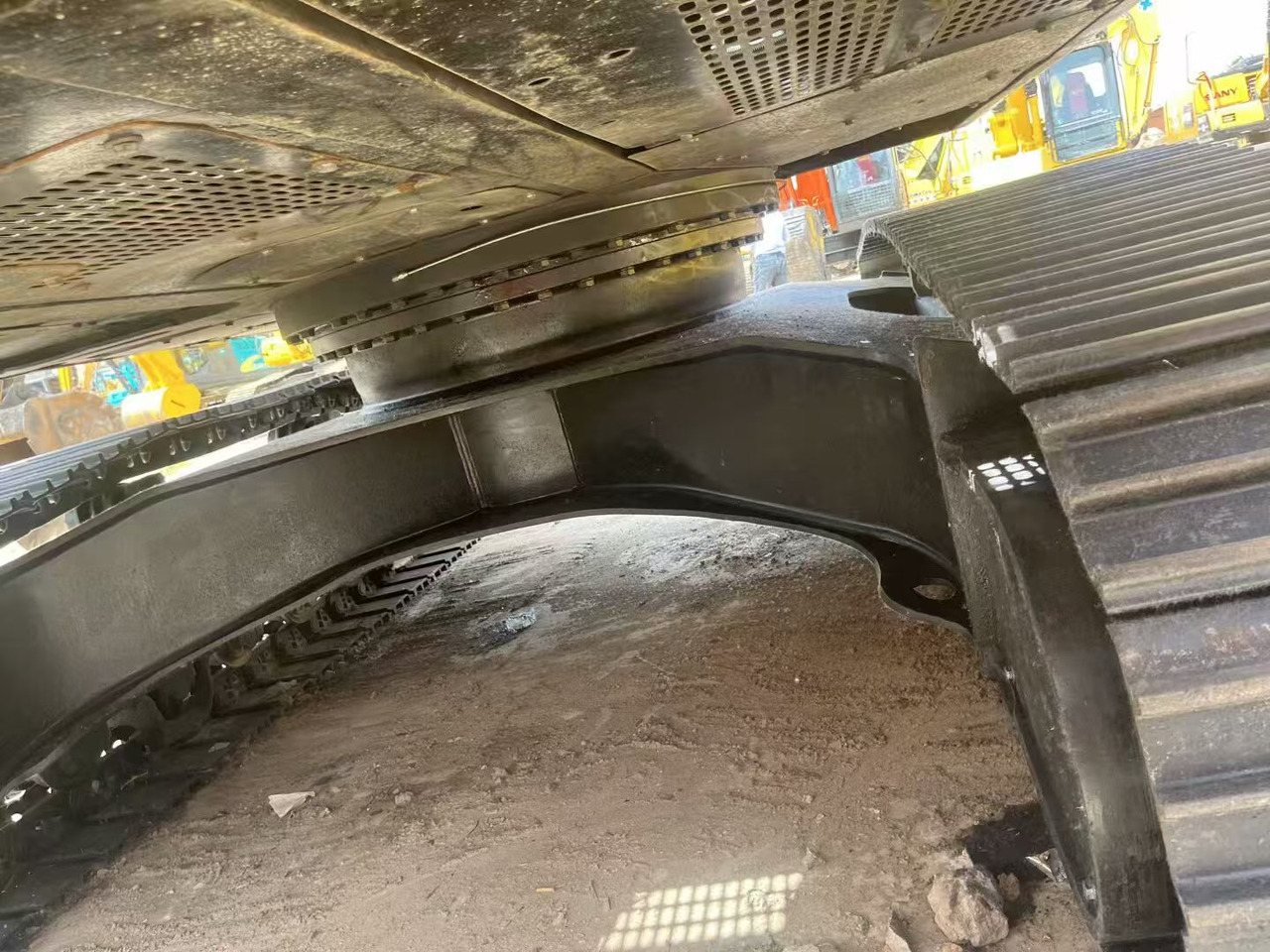 Leasing de SANY SY245H SANY SY245H: foto 13 Leasing de SANY SY245H SANY SY245H: foto 13