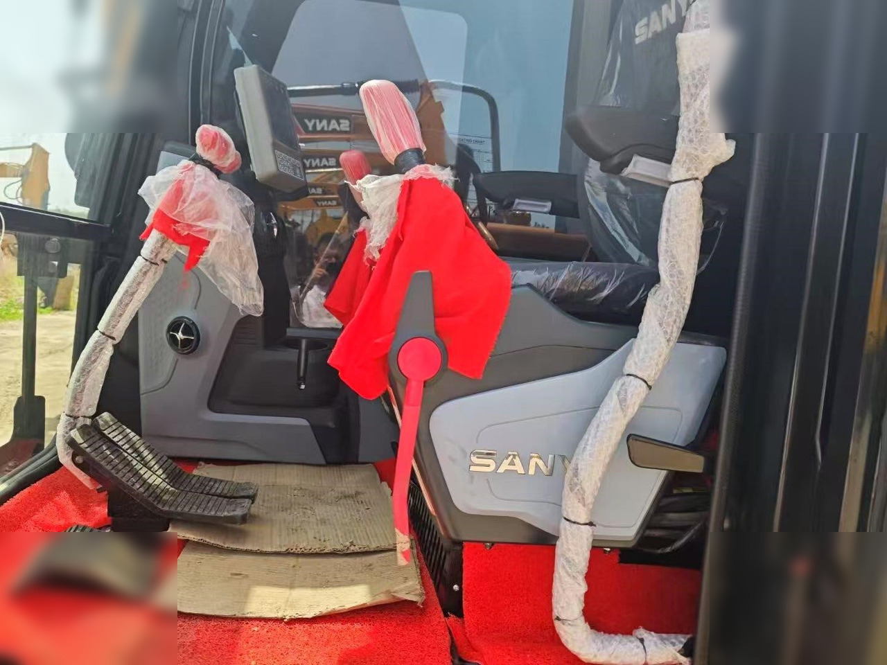 SDLG L955 - Pá carregadora de rodas: foto 4 SDLG L955 - Pá carregadora de rodas: foto 4