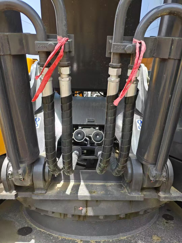 Volvo EC2500L - Escavadora de rastos: foto 3 Volvo EC2500L - Escavadora de rastos: foto 3