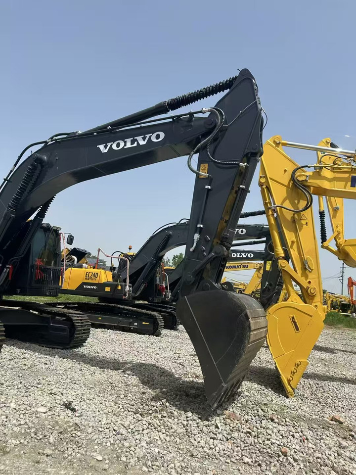 Volvo EC300 - Escavadora de rastos: foto 4 Volvo EC300 - Escavadora de rastos: foto 4