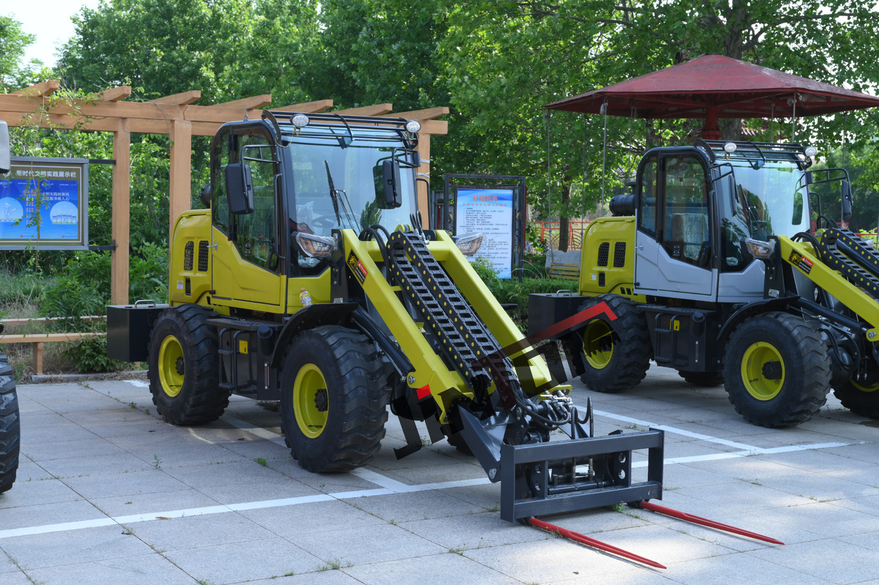 Telescopic Wheel Loader with cabin - Pá carregadora telescópica: foto 4 Telescopic Wheel Loader with cabin - Pá carregadora telescópica: foto 4