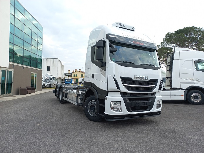 IVECO AS260S48 - Camião chassi: foto 5 IVECO AS260S48 - Camião chassi: foto 5