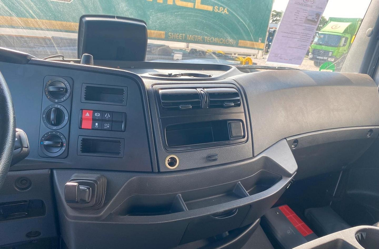 Leasing de  MERCEDES 816 ATEGO CASSONE E SPONDA 2018 EURO 6 MERCEDES 816 ATEGO CASSONE E SPONDA 2018 EURO 6: foto 9