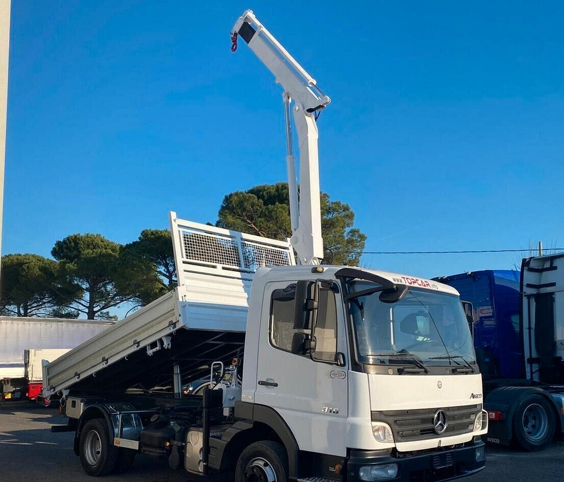 MERCEDES 816 ATEGO RIBALTABILE E GRU - Camião basculante, Camião grua: foto 2 MERCEDES 816 ATEGO RIBALTABILE E GRU - Camião basculante, Camião grua: foto 2