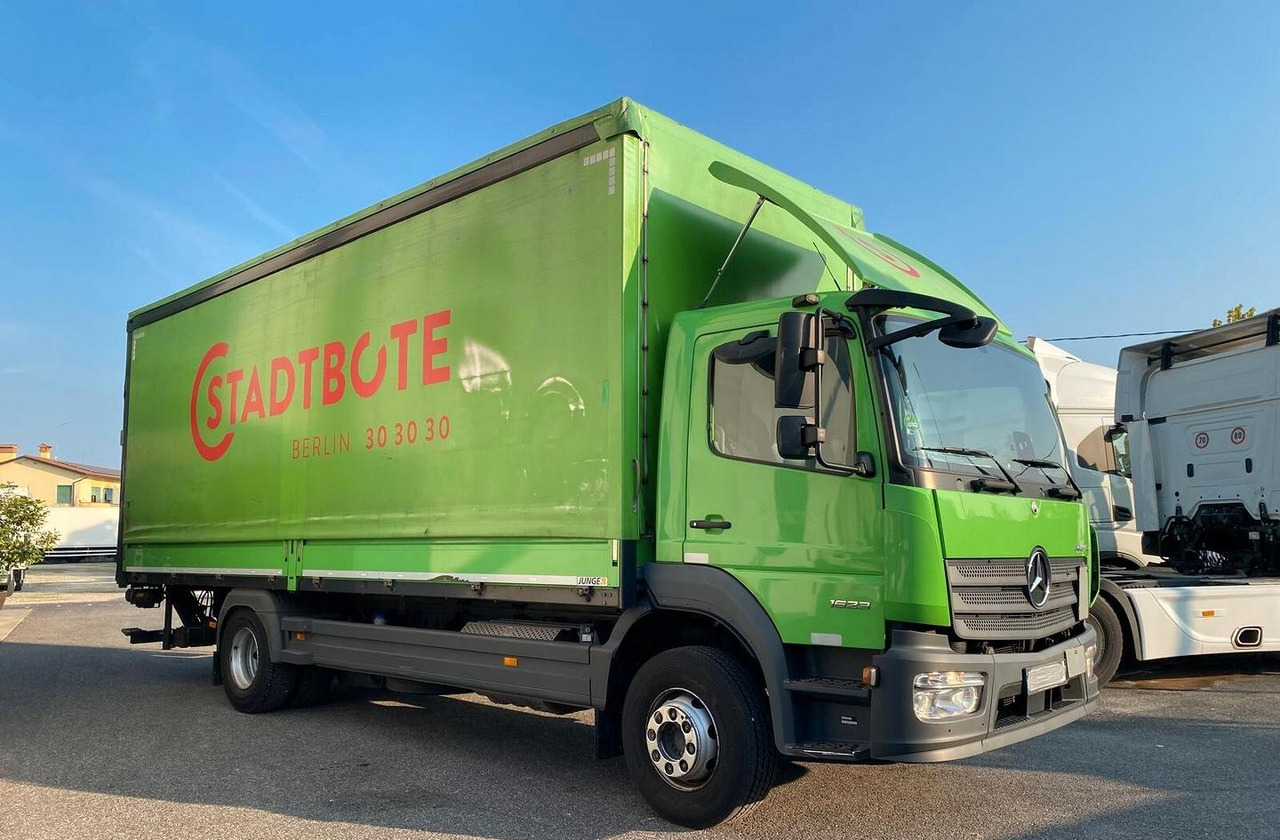 MERCEDES ATEGO 16.23 CASSONE CENTINATO E SPONDA - Camião de lona: foto 2 MERCEDES ATEGO 16.23 CASSONE CENTINATO E SPONDA - Camião de lona: foto 2