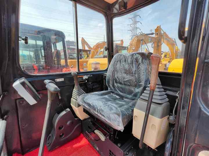 90% New Mini Excavator Doosan DH55, 5-Ton Mini Used Doosan Excavator with Low Price and Good Quality - Mini escavadeira: foto 2 90% New Mini Excavator Doosan DH55, 5-Ton Mini Used Doosan Excavator with Low Price and Good Quality - Mini escavadeira: foto 2