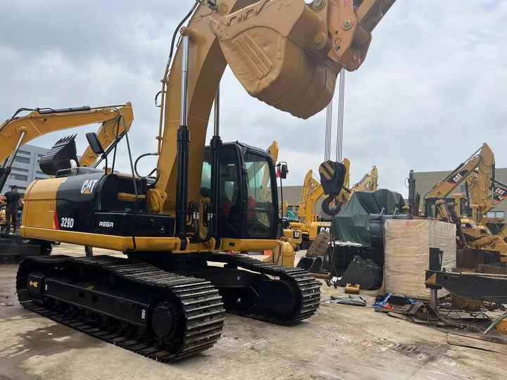 Affordable Caterpillar 329D Crawler Digger Export Ready - Escavadora de rastos: foto 3 Affordable Caterpillar 329D Crawler Digger Export Ready - Escavadora de rastos: foto 3