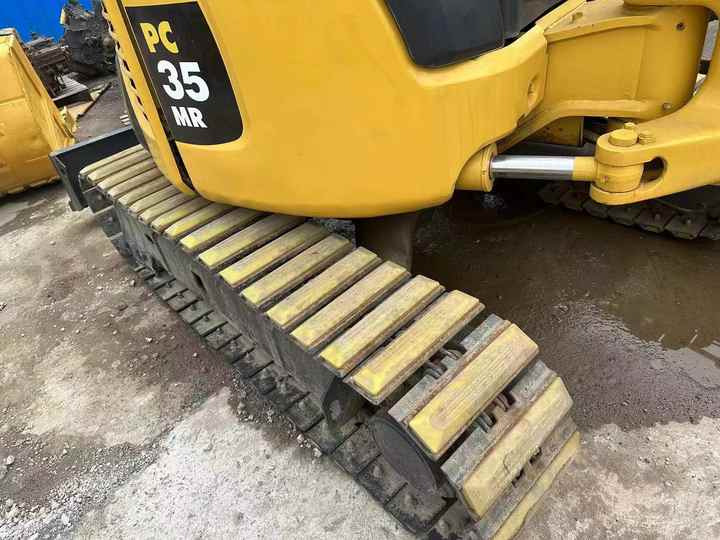 Best Quality Komatsu PC35mr Used Mini Excavator Earth-moving Machinery in Good Performance - Mini escavadeira: foto 5 Best Quality Komatsu PC35mr Used Mini Excavator Earth-moving Machinery in Good Performance - Mini escavadeira: foto 5