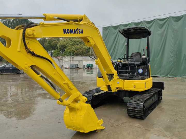 Cheap Selling Second Hand Mini Excavator Komatsu PC40 4Ton Japanese Komatsu PC40 Used Excavator for Sale - Mini escavadeira: foto 4 Cheap Selling Second Hand Mini Excavator Komatsu PC40 4Ton Japanese Komatsu PC40 Used Excavator for Sale - Mini escavadeira: foto 4