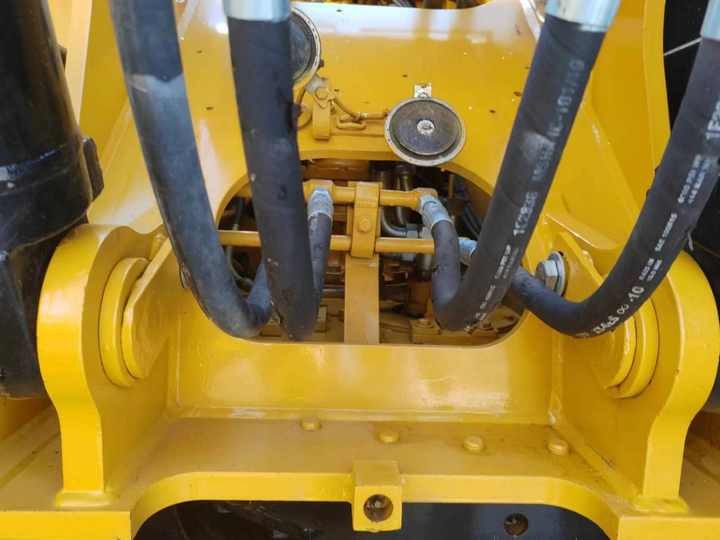 Good Condition Used Excavator Machine Caterpillar 315D Crawler CAT 15ton Used Excavator for Sale CAT 315 Excavators - Escavadora de rastos: foto 5 Good Condition Used Excavator Machine Caterpillar 315D Crawler CAT 15ton Used Excavator for Sale CAT 315 Excavators - Escavadora de rastos: foto 5
