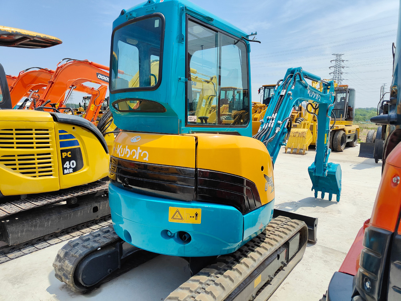 KUBOTA U25 - Mini escavadeira: foto 4 KUBOTA U25 - Mini escavadeira: foto 4