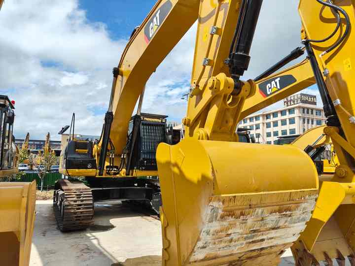 Second Hand Japan Original Excavator CAT 336D2 Used Caterpillar Excavator CAT 336D 336DL for Sale - Escavadora de rastos: foto 2 Second Hand Japan Original Excavator CAT 336D2 Used Caterpillar Excavator CAT 336D 336DL for Sale - Escavadora de rastos: foto 2