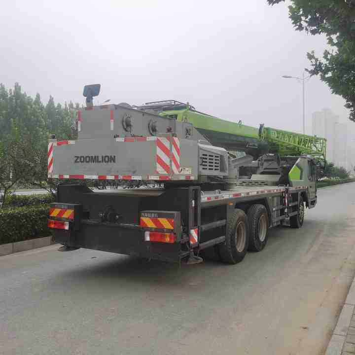Truck Crane 25 Ton Used Truck Crane 25 Ton for Sale - Grua móvel: foto 4 Truck Crane 25 Ton Used Truck Crane 25 Ton for Sale - Grua móvel: foto 4