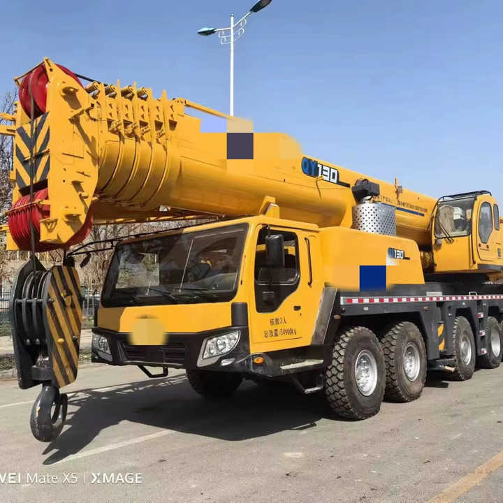 Used 130 Tons Crane China Brand Large Used Crane 130 Tons YQ130 for Sale - Grua móvel: foto 1 Used 130 Tons Crane China Brand Large Used Crane 130 Tons YQ130 for Sale - Grua móvel: foto 1