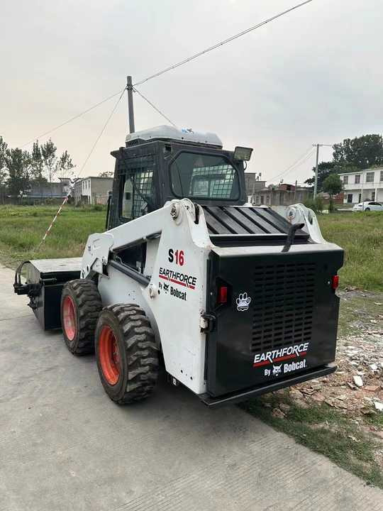 Used Bob Cat Bob Cat S16 Used Mini Skid Steer Wheel Loader Multifunctional Track Loaders Bobcat S16 2.7 Ton - Mini pá carregadora: foto 4 Used Bob Cat Bob Cat S16 Used Mini Skid Steer Wheel Loader Multifunctional Track Loaders Bobcat S16 2.7 Ton - Mini pá carregadora: foto 4