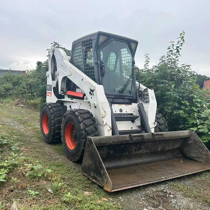 Used Bob Cat Bob Cat S300 Used Skid Steer Wheel Loader Multifunctional Track Loaders Bobcat - Mini pá carregadora: foto 5 Used Bob Cat Bob Cat S300 Used Skid Steer Wheel Loader Multifunctional Track Loaders Bobcat - Mini pá carregadora: foto 5