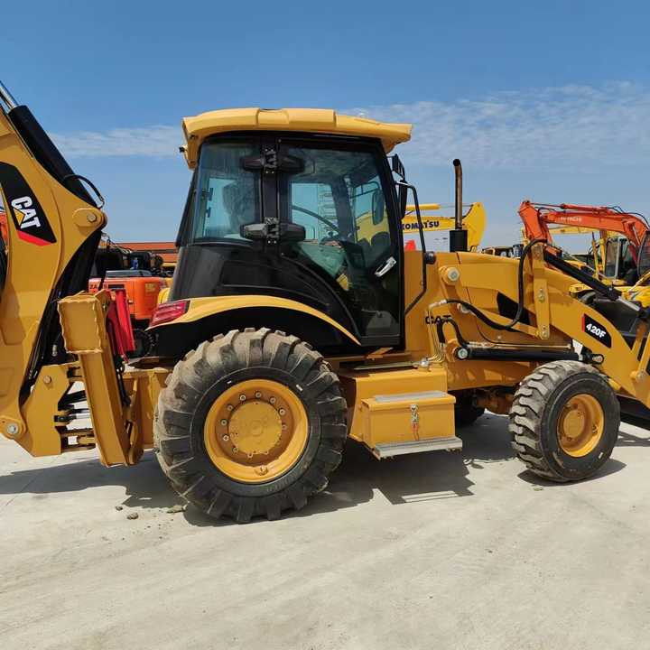 Used Cat 420F Backhoe Excavator Hot Sale Hefei Zhaomi Construction Machinery Co.ltd - Retroescavadeira: foto 1 Used Cat 420F Backhoe Excavator Hot Sale Hefei Zhaomi Construction Machinery Co.ltd - Retroescavadeira: foto 1