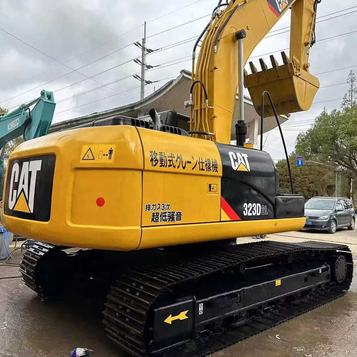 Used Caterpillar 323d Excavator for Sale Original Caterpillar 320 330 323 336d Excavator on Sale - Escavadora de rastos: foto 1 Used Caterpillar 323d Excavator for Sale Original Caterpillar 320 330 323 336d Excavator on Sale - Escavadora de rastos: foto 1