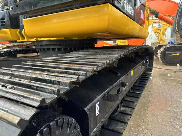 Used Caterpillar 323d Excavator for Sale Original Caterpillar 320 330 323 336d Excavator on Sale - Escavadora de rastos: foto 3 Used Caterpillar 323d Excavator for Sale Original Caterpillar 320 330 323 336d Excavator on Sale - Escavadora de rastos: foto 3