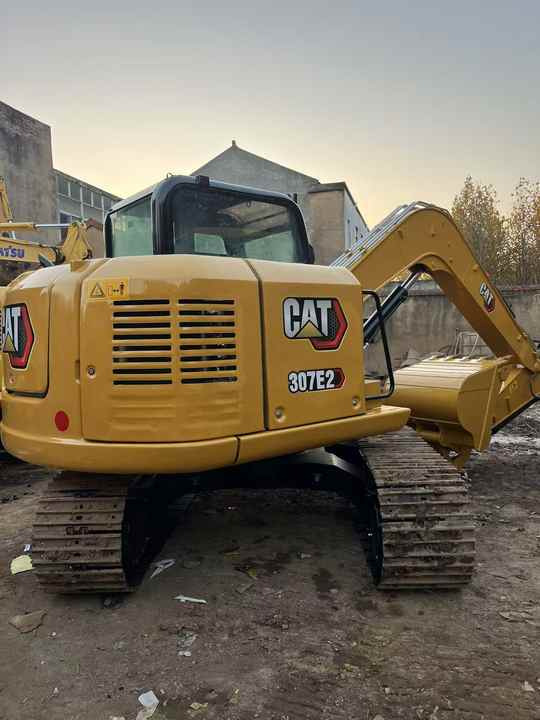 Used Caterpillar CAT 307E2 Crawler Mini Hydraulic Digger Second Hand Cat 307E2 Excavator - Escavadeira: foto 2 Used Caterpillar CAT 307E2 Crawler Mini Hydraulic Digger Second Hand Cat 307E2 Excavator - Escavadeira: foto 2