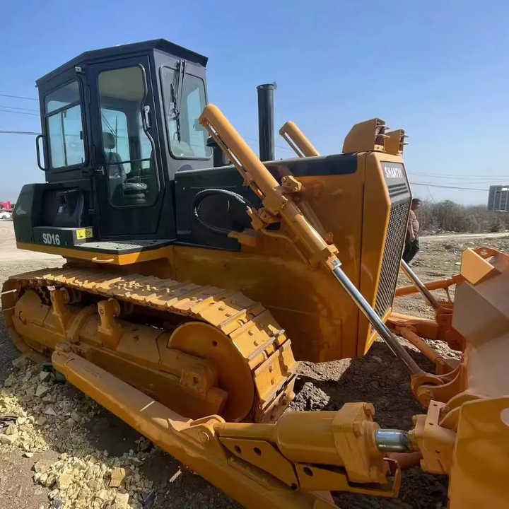 Used China Made SD16 Construction Machinery Shantui SD16 Crawler Bulldozer Earthmoving Machine Used Bulldozer - Buldôzer: foto 1 Used China Made SD16 Construction Machinery Shantui SD16 Crawler Bulldozer Earthmoving Machine Used Bulldozer - Buldôzer: foto 1