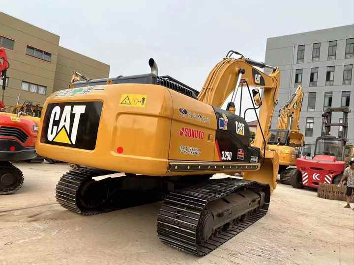 Used Digger CAT 325D Construction Machinery Construction Digger Used CAT 325D Cheap Excavator - Escavadora de rastos: foto 5 Used Digger CAT 325D Construction Machinery Construction Digger Used CAT 325D Cheap Excavator - Escavadora de rastos: foto 5