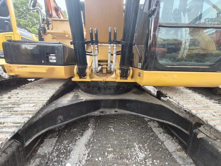 Used Digger CAT 329D2 Construction Machinery Construction Digger Used CAT 329D2 Cheap Excavator - Escavadora de rastos: foto 4 Used Digger CAT 329D2 Construction Machinery Construction Digger Used CAT 329D2 Cheap Excavator - Escavadora de rastos: foto 4