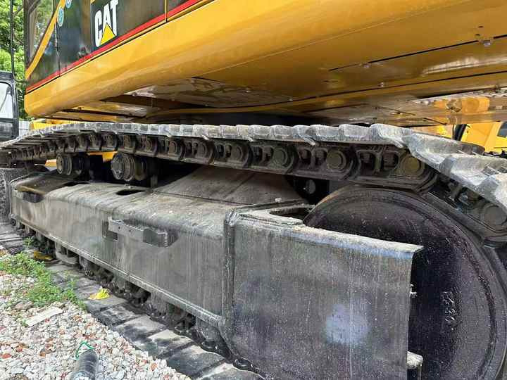 Used Digger CAT 330BL Construction Machinery Construction Digger Used CAT 330BL Cheap Excavator - Escavadora de rastos: foto 3 Used Digger CAT 330BL Construction Machinery Construction Digger Used CAT 330BL Cheap Excavator - Escavadora de rastos: foto 3