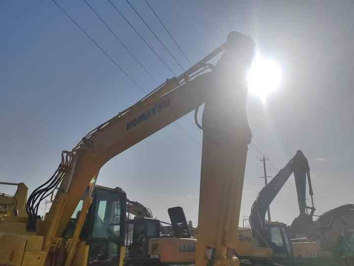 Used Good Quality Japan Original PC138us in Good Condition PC138us Komatsu - Escavadora de rastos: foto 4 Used Good Quality Japan Original PC138us in Good Condition PC138us Komatsu - Escavadora de rastos: foto 4